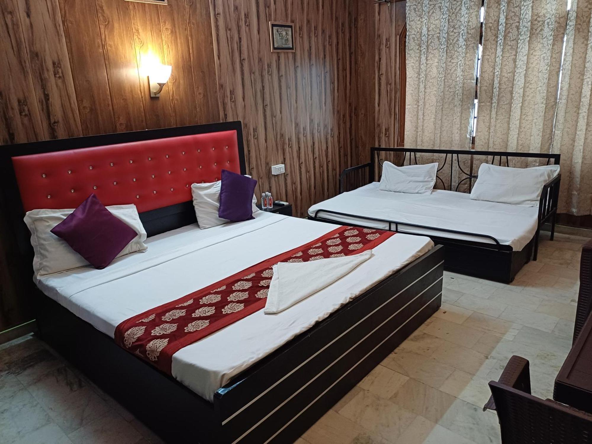 Baba Paying Guest House Варанаси Экстерьер фото